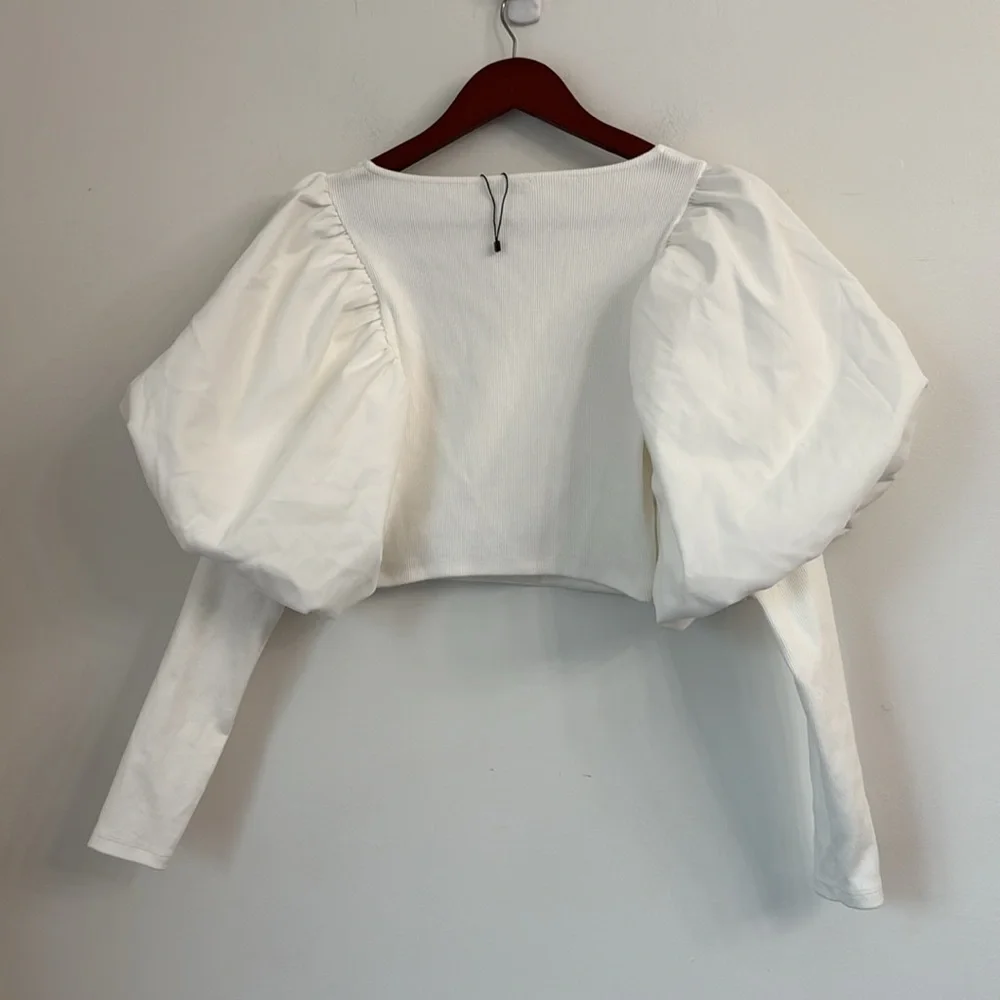 ZARA White Puff Long Sleeve Cut Out Square Neck Crop Top Size S